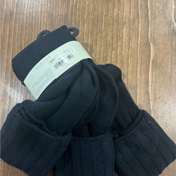 Black crew socks 3 pairs - Picture 2 of 3